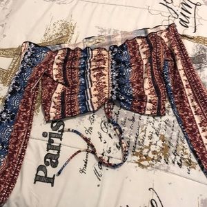 Long sleeve crop top